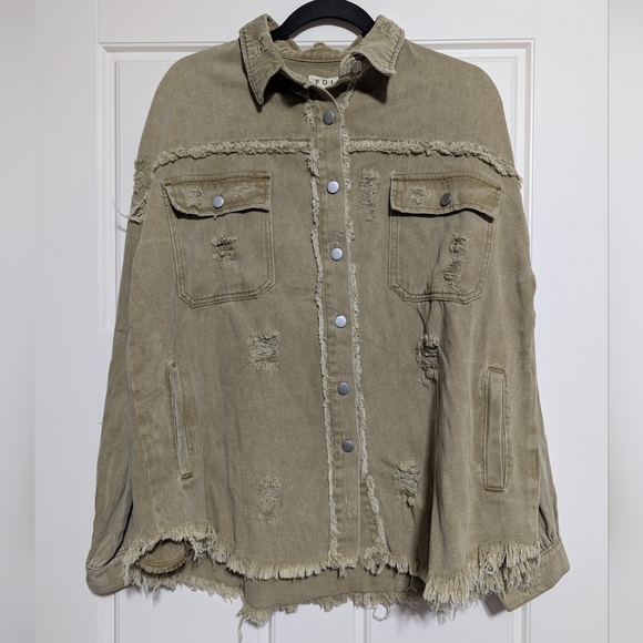 NWOT POL Olive Green Distressed Shacket, Frayed Hem Button Up Size Small - Picture 1 of 7